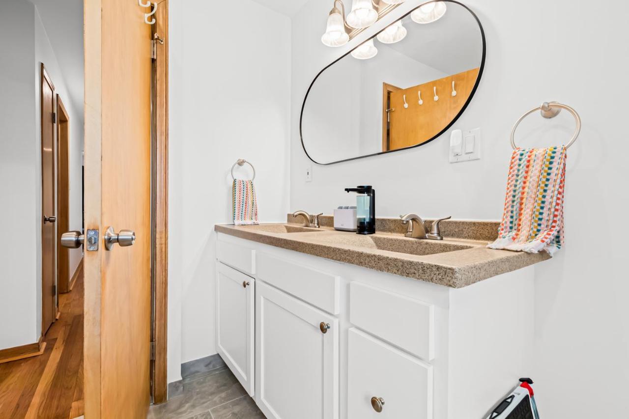 Family-Friendly, Multi-Day Sale, 15 Mins To Downtown Villa Detroit Esterno foto
